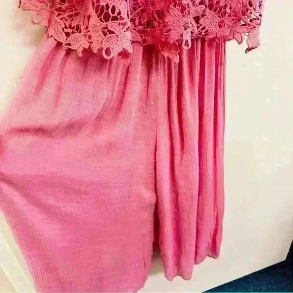 J Glee Pink Crochet Jumpsuit/Romper Size SP - Picture 5 of 14